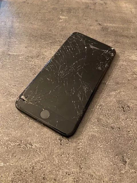 Changer écran iPhone 7 Plus à Roanne , Roanne, PHONE REVIVE