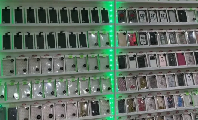 NOUVEAU MAGASIN RUE PIÉTONNE, Roanne, PHONE REVIVE