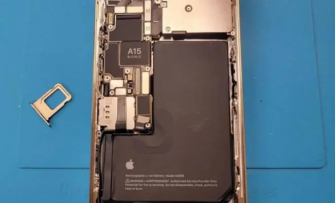 Réparation châssis iPhone Roanne, Roanne, PHONE REVIVE