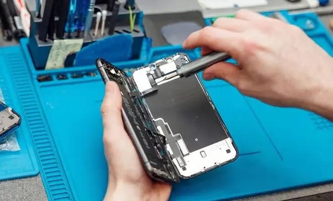 Réparation téléphone Roanne  iPhone Samsung – Phone Revive, Roanne, PHONE REVIVE